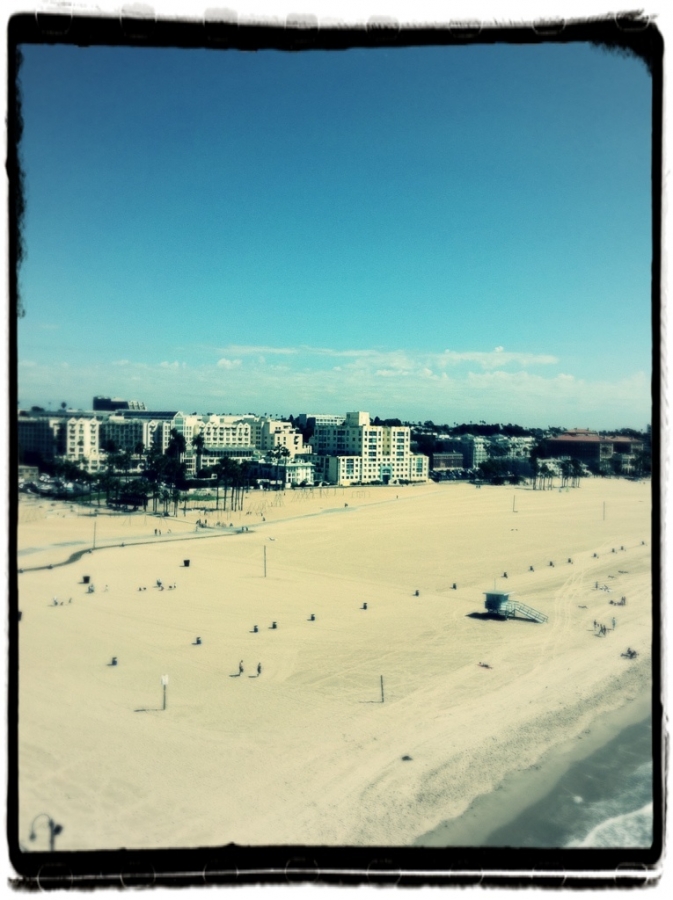 [Image: Image by @bperry - Santa Monica beach on Propic]