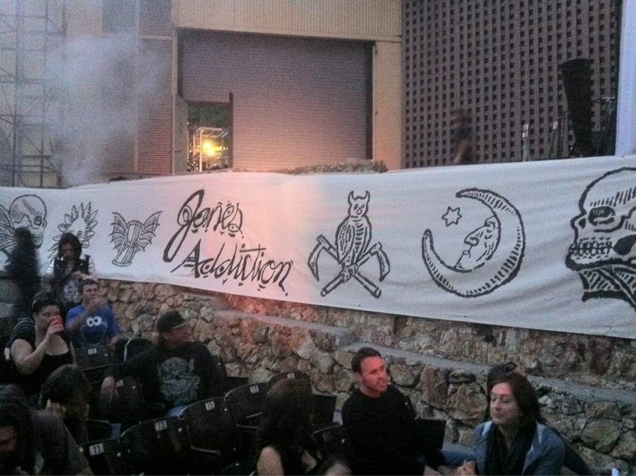 [Image: Image by @bperry - Almost time for #janesaddiction on Propic]
