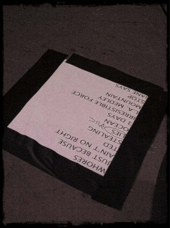 [Image: Image by @bperry - Set list from @janesaddiction concert last night in LA on Propic]