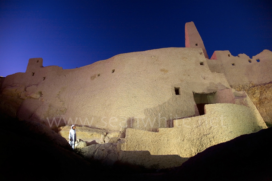 [Image: SFW017 Siwa Oasis Egypt 009 by @SeanFWhite - Temple of the Oracle, Siwa, Egypt. Photography by Sean F. White. All Rights Reserved. on Propic]