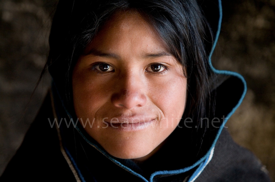 [Image: SFW023 Travel To The Edge Favs 015 by @SeanFWhite - Chipaya girl, Bolivia. Photography by Sean F. White. All Rights Reserved. on Propic]