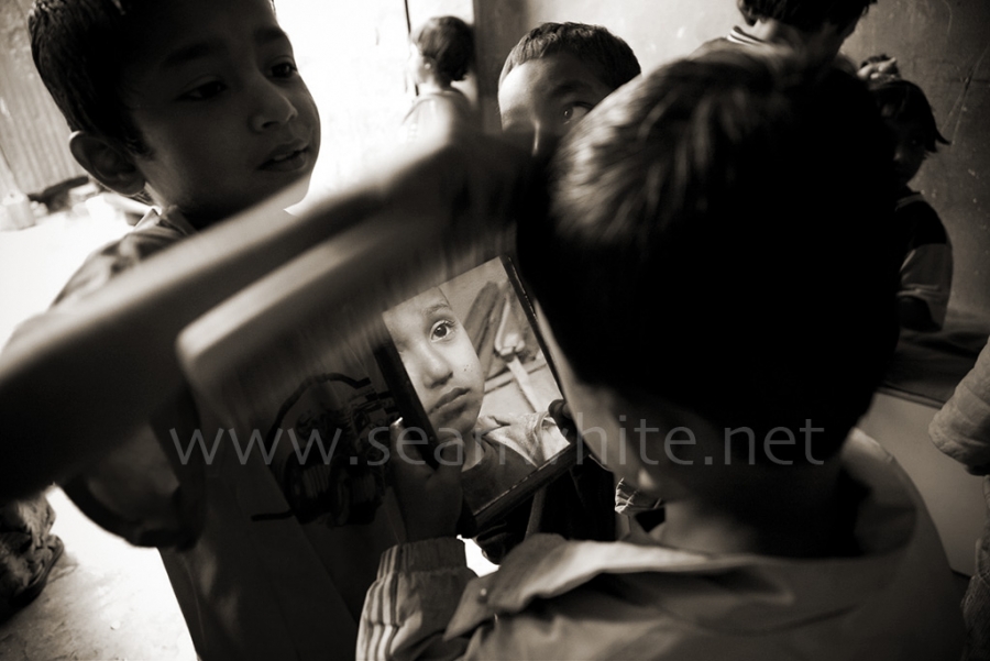 [Image: SFW027 Nepal Welfare Home Kids 011 by @SeanFWhite - Child welfare home, Pokhara, Nepal. Photography by Sean F. White. All Rights Reserved. on Propic]