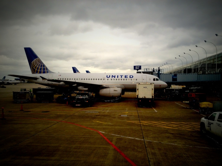 [Image: Image by @F9photo - Trying to take off before the storm come in #NAB2012 on Propic]