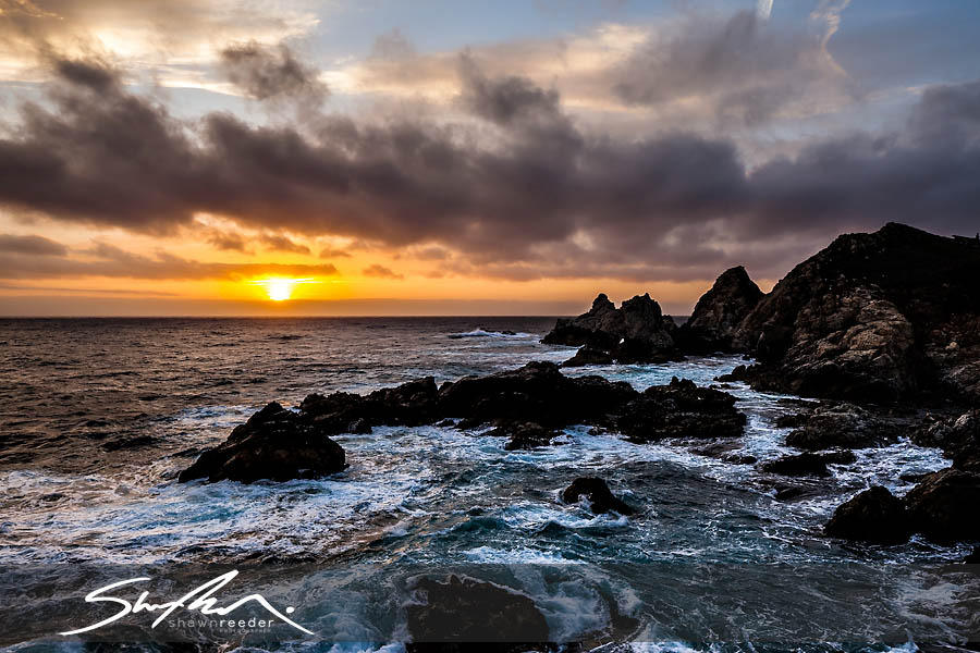 [Image: Rocky Point Sunset by @shawnreeder - Such a gorgeous sunset tonight at Big Sur. I love it here.  on Propic]