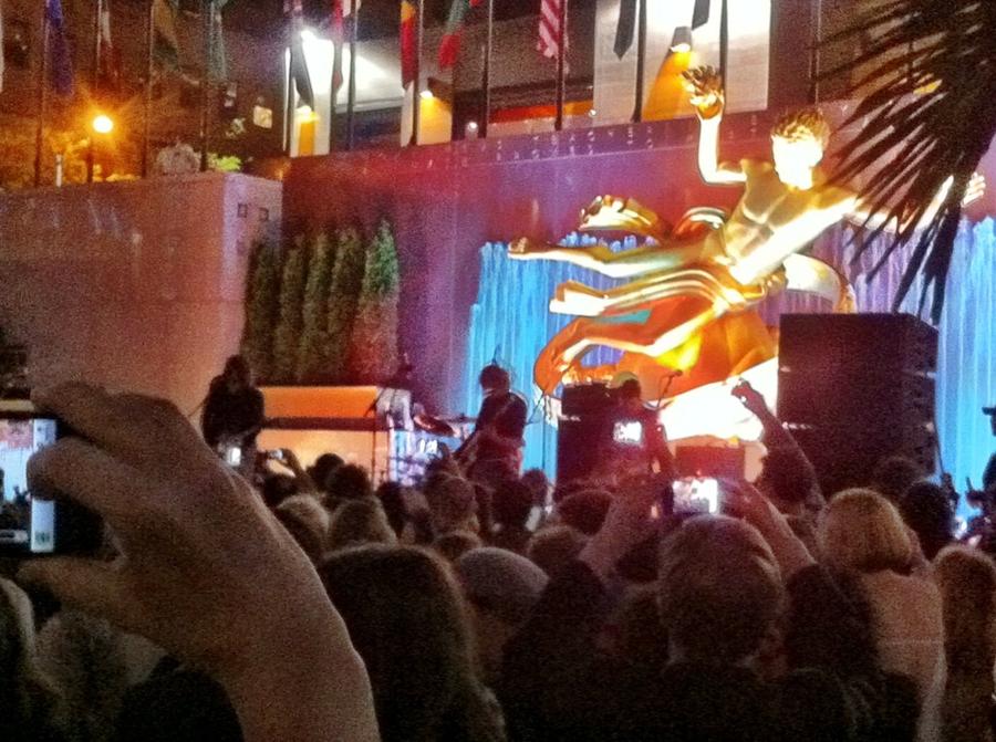 [Image: Image by @AlexBuono - Foos rock'in after party.  That's a wrap on SNL for another season!  #schoolsoutforsummer on Propic]