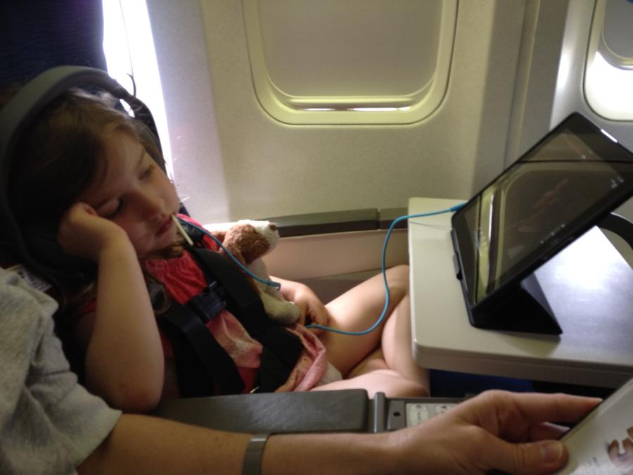 [Image: Image by @josh_diamond - One flight down and one to go. Someone is being an excellent traveller. on Propic]