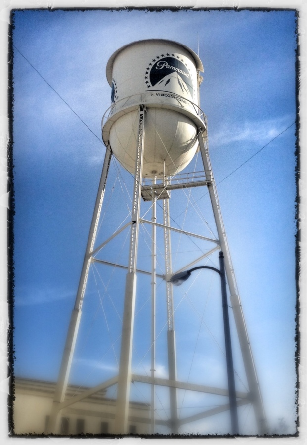 [Image: Photo by @MNS1974 - Paramount Water Tower on Propic]