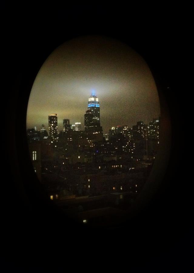 [Image: Image by @PhilipBloom - Stunning view from my bed! #safeforwork :) on Propic]