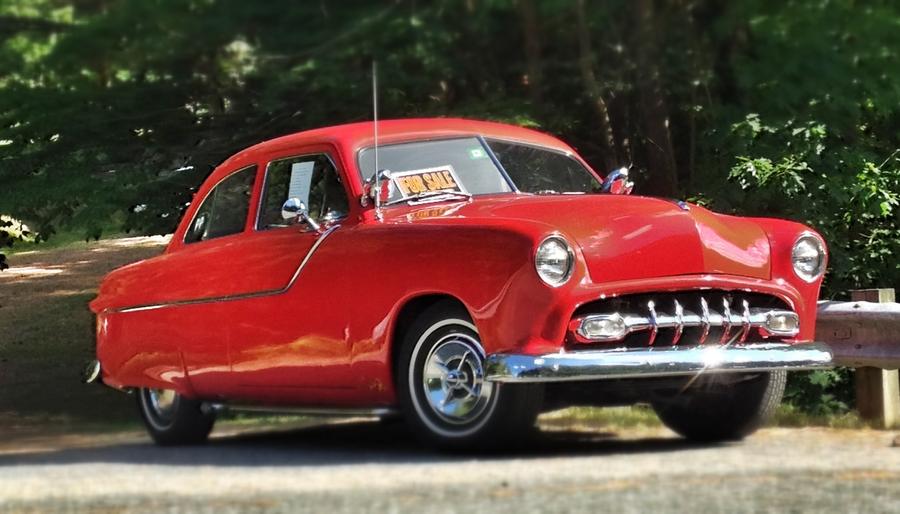 [Image: Cool old Red Car in Vermont  by @MNS1974 - old Red Car  on Propic]