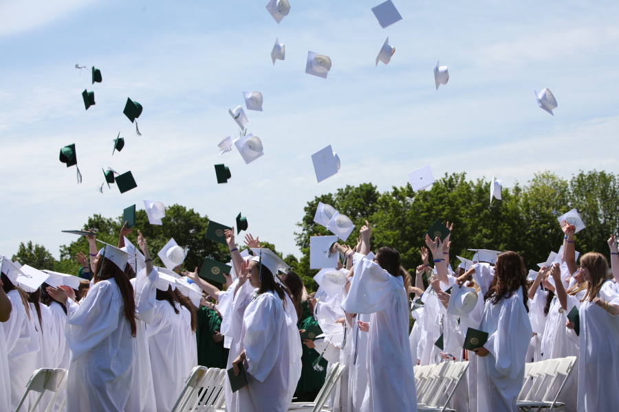 [Image: IMG 5994 by @MissHBomb - Best part of a graduation ceremony... Now that's it's over, I wonder what they're up to. on Propic]