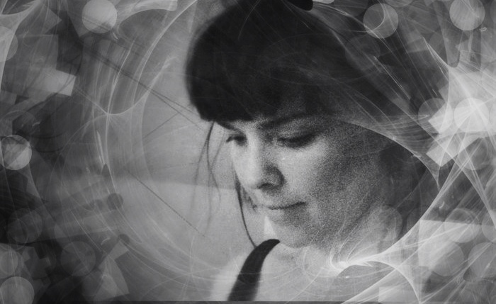 [Image: Photo by @MNS1974 - Heather in B+W on Propic]