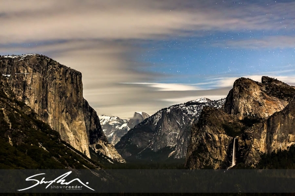 [Image: Yosemite Night Stars  Moon Clouds by @shawnreeder - My 5D Mark III showed up just in time for a trip to Yosemite to shoot some astro timelapse. Loving it!  on Propic]